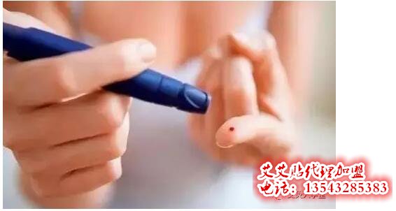 使用艾艾贴让我血糖降了3个点 使用艾艾贴让我血糖降了3个点