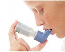哮喘怎么使用艾艾贴艾灸呢？