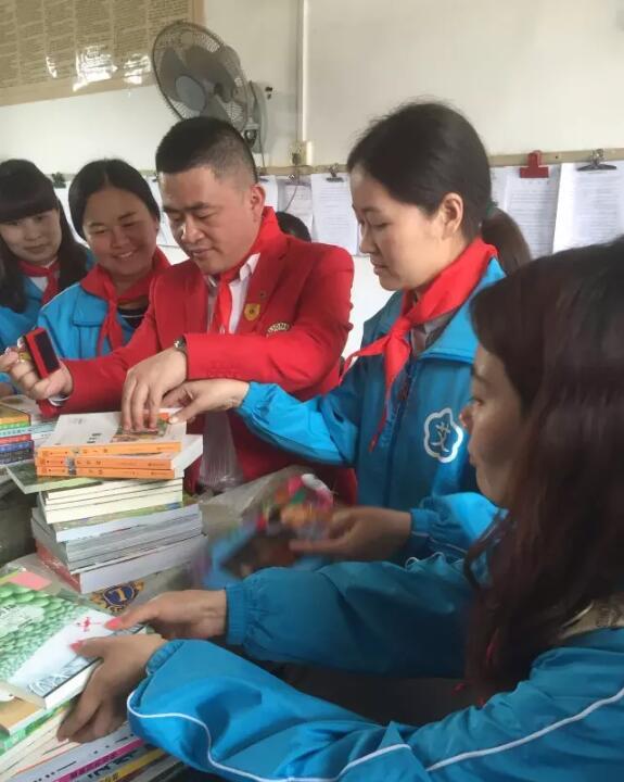 艾艾贴|元月图书馆,六一公益行 艾艾贴|元月图书馆,六一公益行